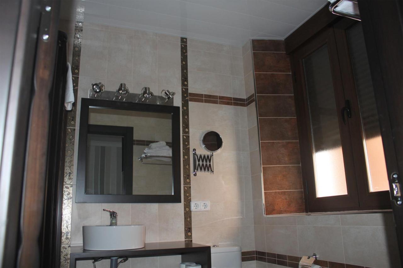 Hotel Villa Maria Cabra Luaran gambar
