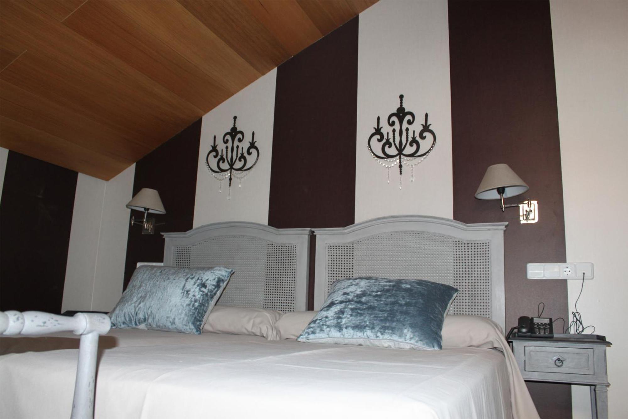 Hotel Villa Maria Cabra Luaran gambar